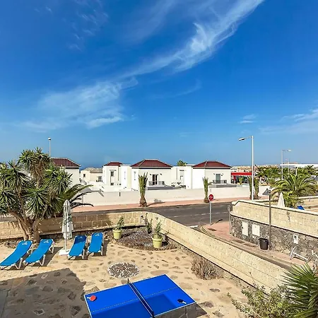 Astonishing Chalet With Huge Terrace Alpehytte Costa Adeje (Tenerife)