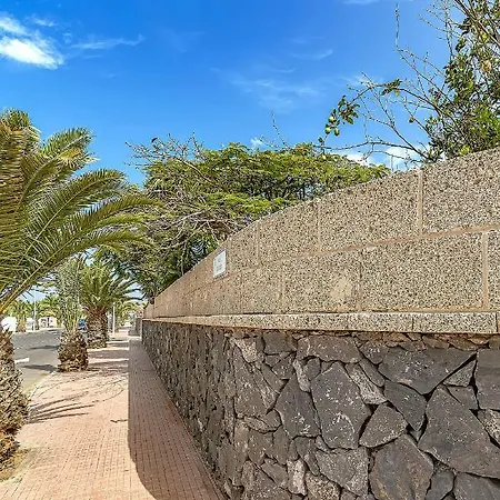 Astonishing Chalet With Huge Terrace شاليه *